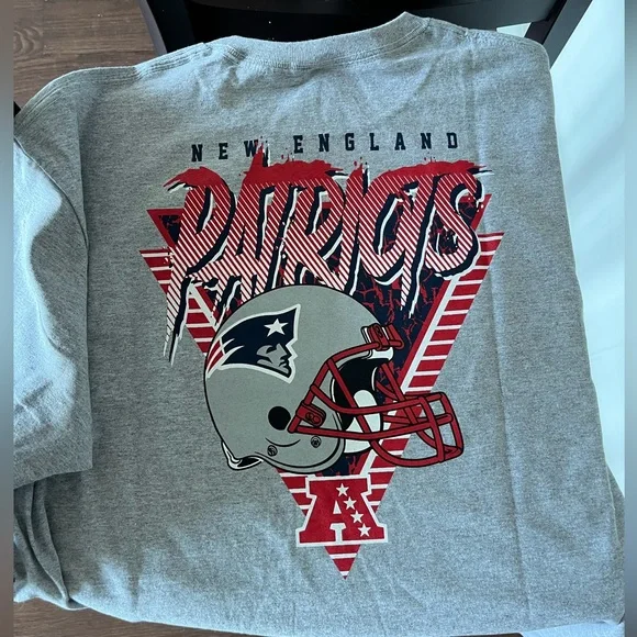 NFL New England Patriots Shirt - Picture 2 of 6